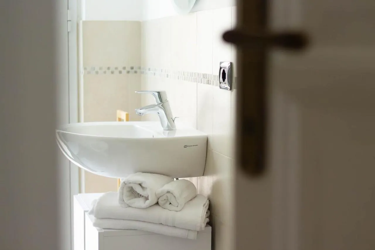 120 - Casa Terra E Mare Boutique, 10 Minuti Dal Mare Apartment Rapallo